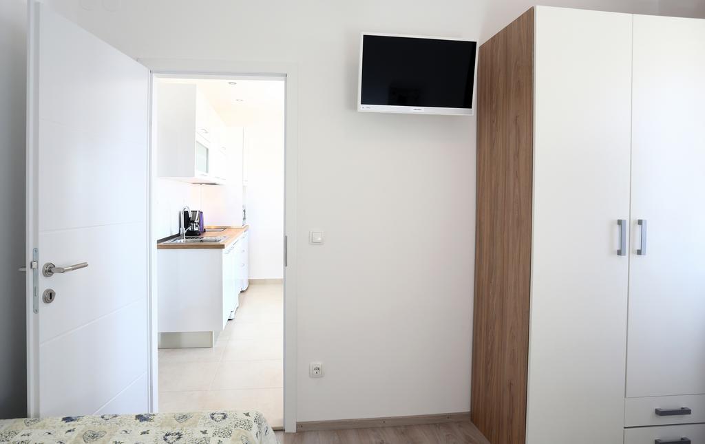 Apartment Smile Podstrana Exterior foto